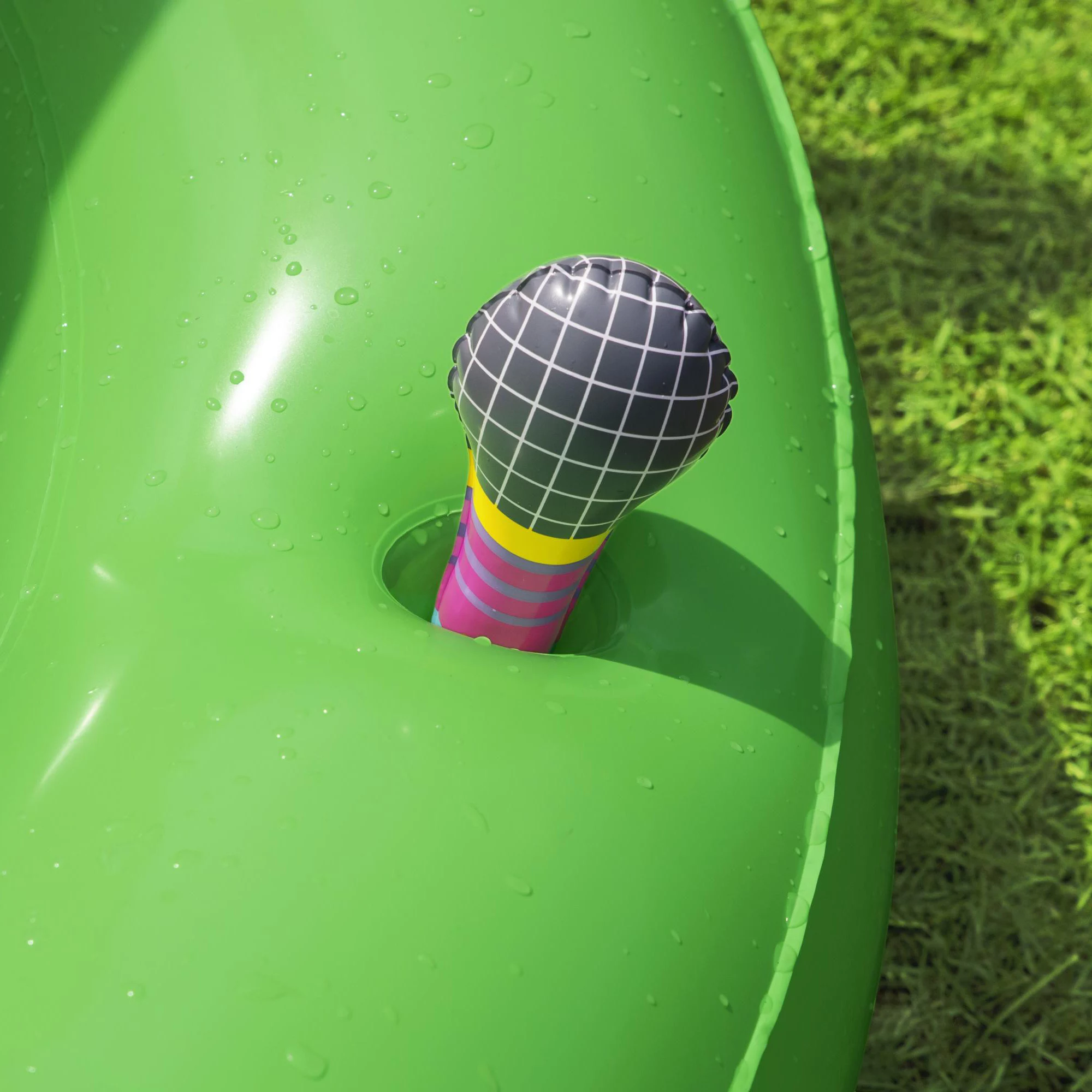 Bestway Sing 'n' Splash Multicolour Small Play Centre - Image 5