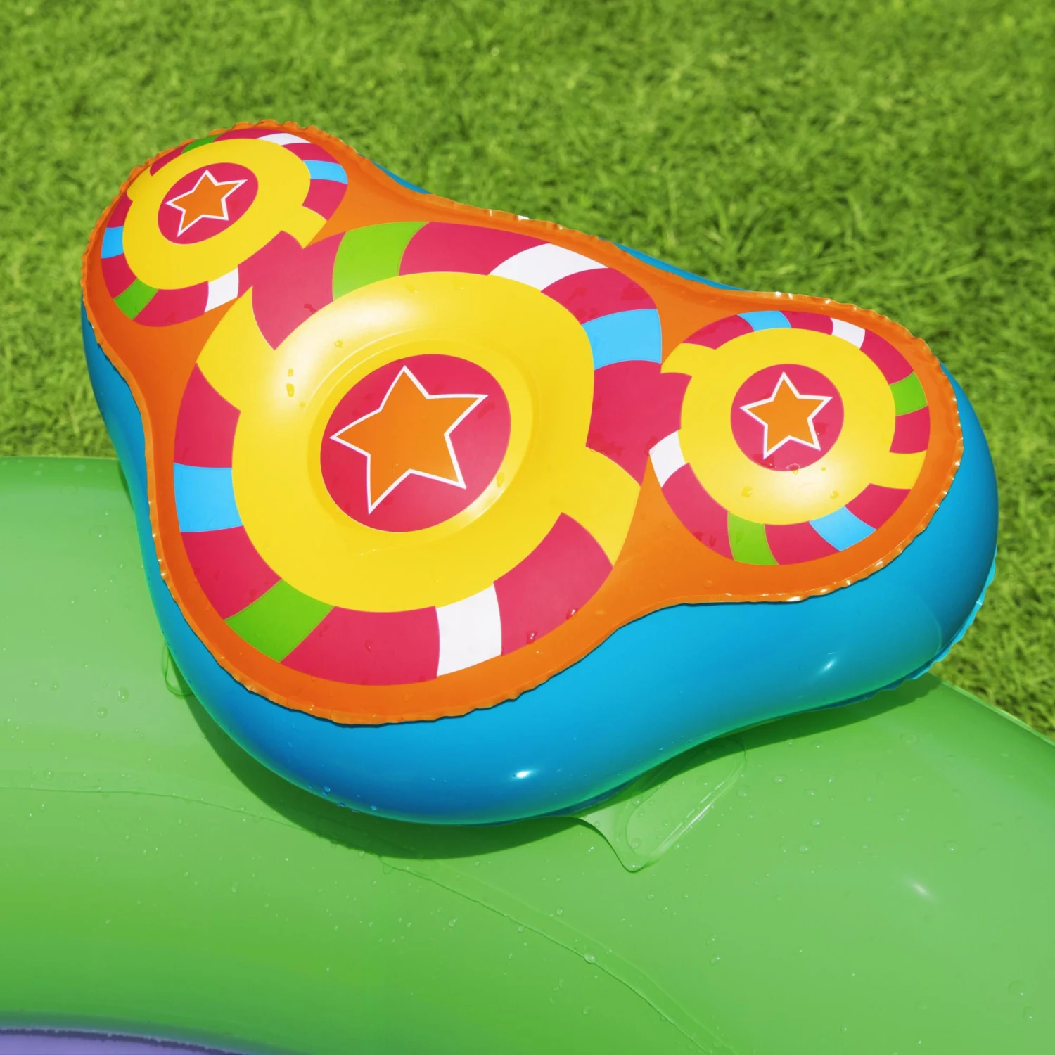 Bestway Sing 'n' Splash Multicolour Small Play Centre - Image 6