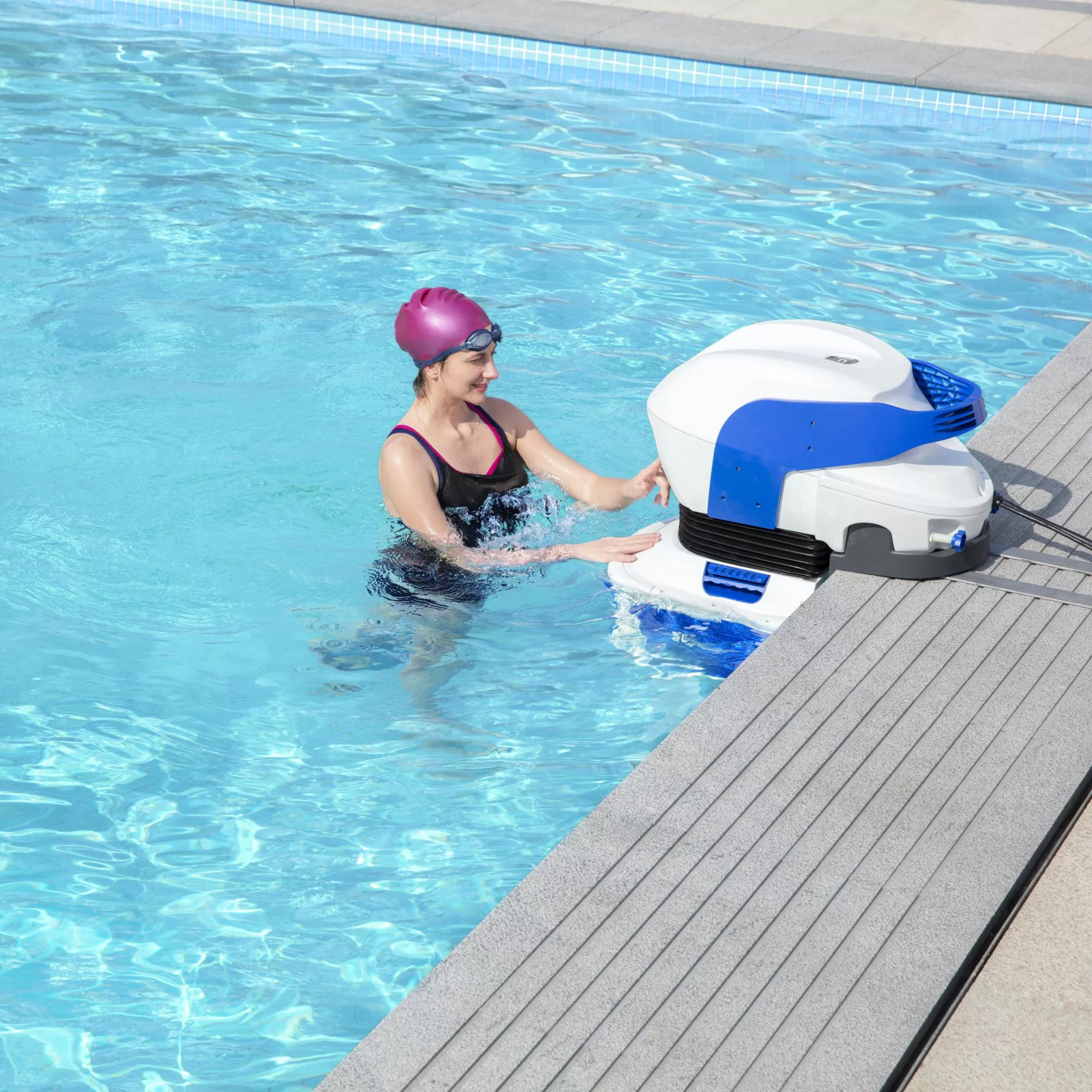 Bestway Swimming Machine - Image 8