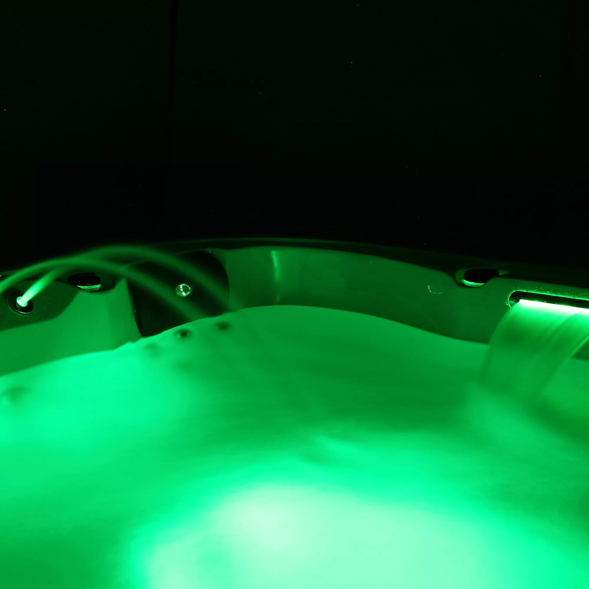 Canadian Spa Company Cambridge 6 Person Hot Tub - Image 8