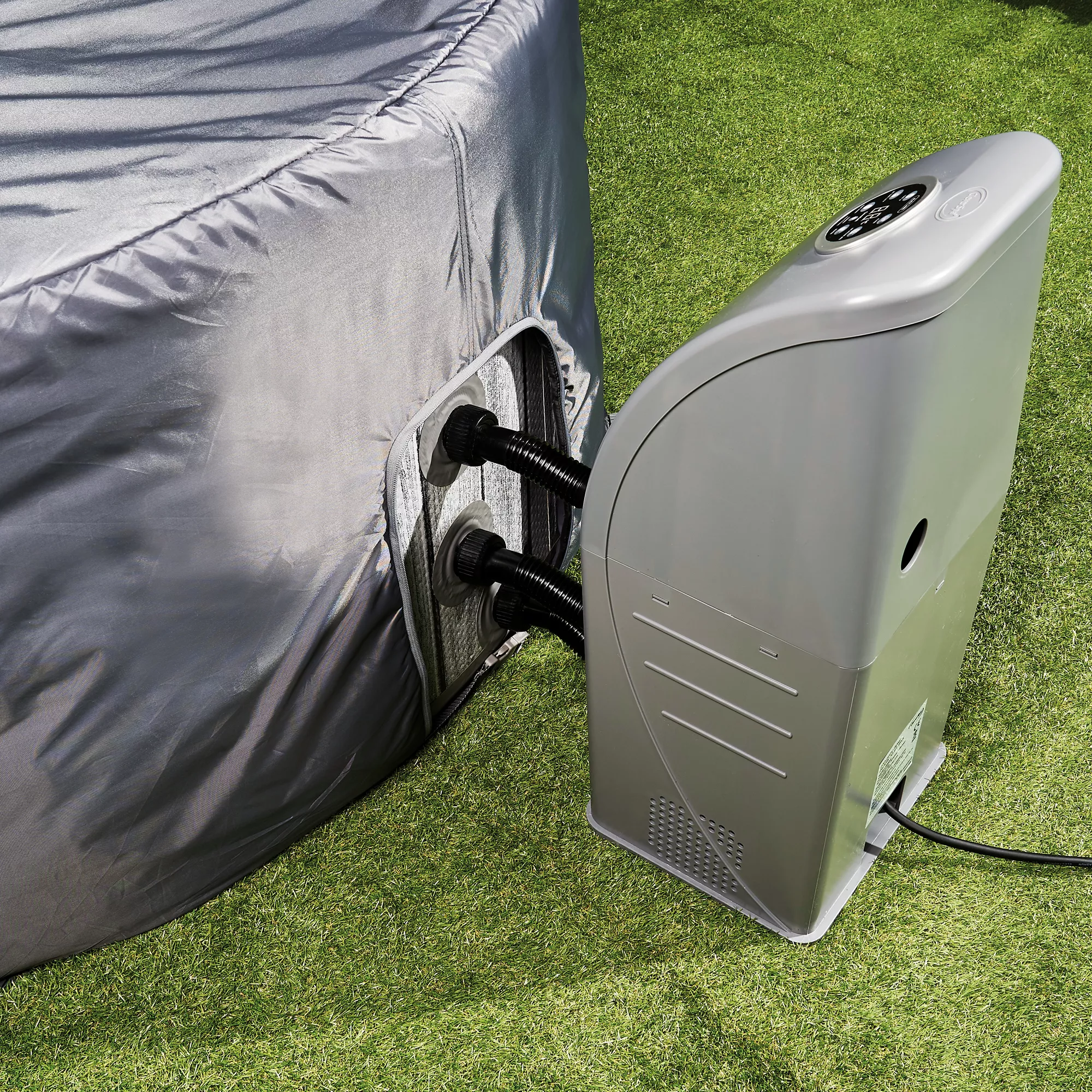 CleverSpa Grey Circular Hot Tub Cover - Image 4