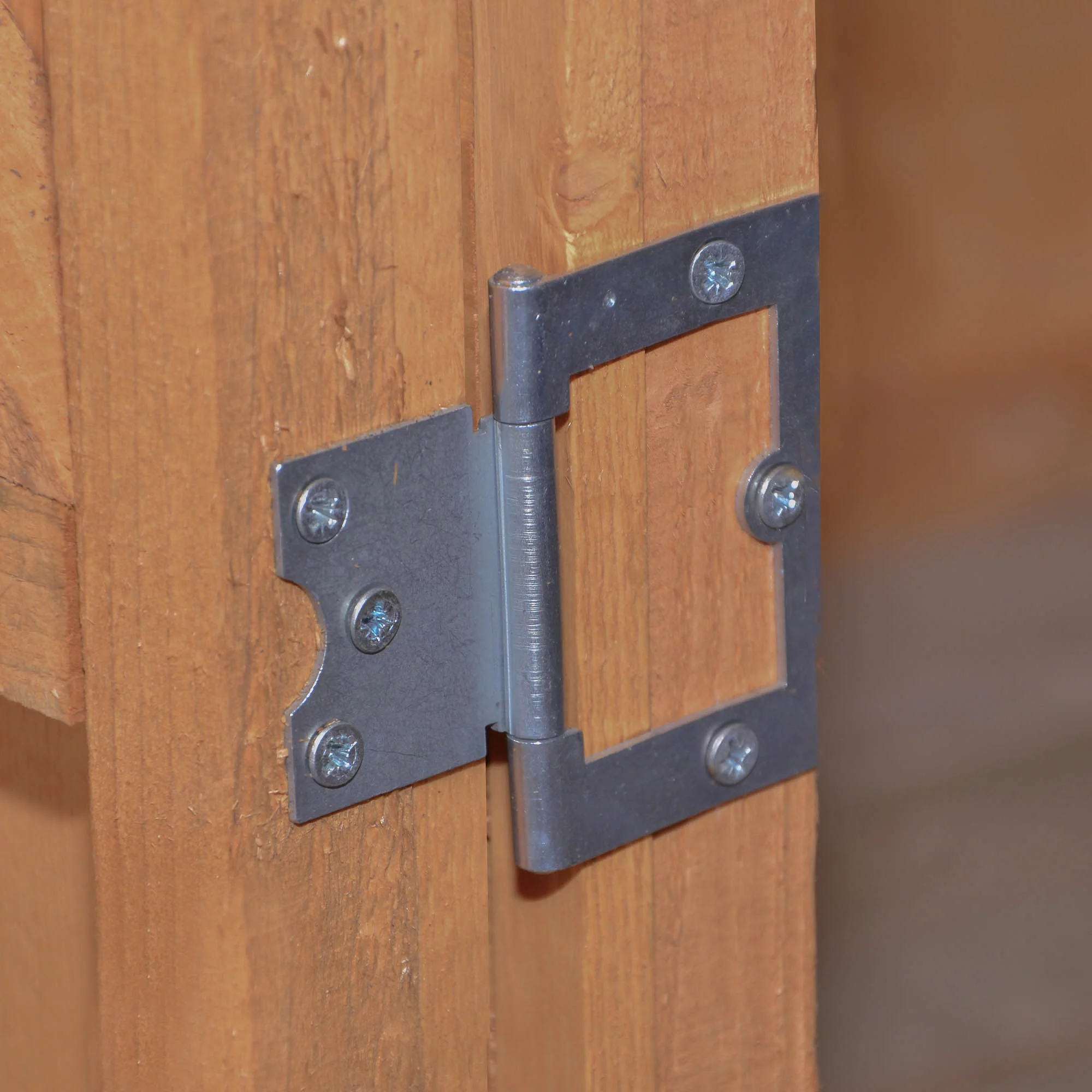 Forest Garden 6X4 Reverse Apex Dip Treated Shiplap Shed With Floor - Assembly Service Included - Image 9