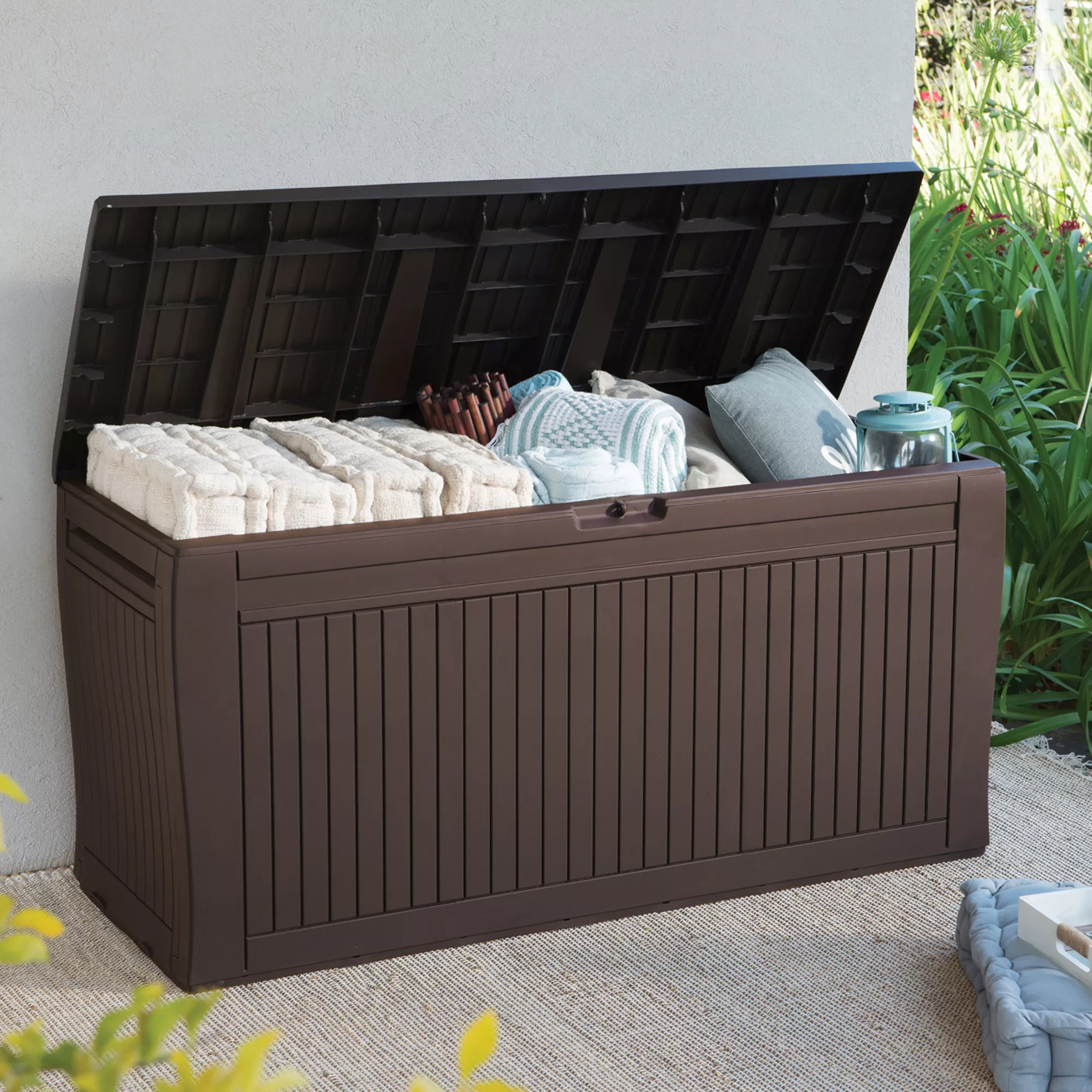 Keter Comfy Wood Effect Plastic Garden Storage Box 270L - Image 3