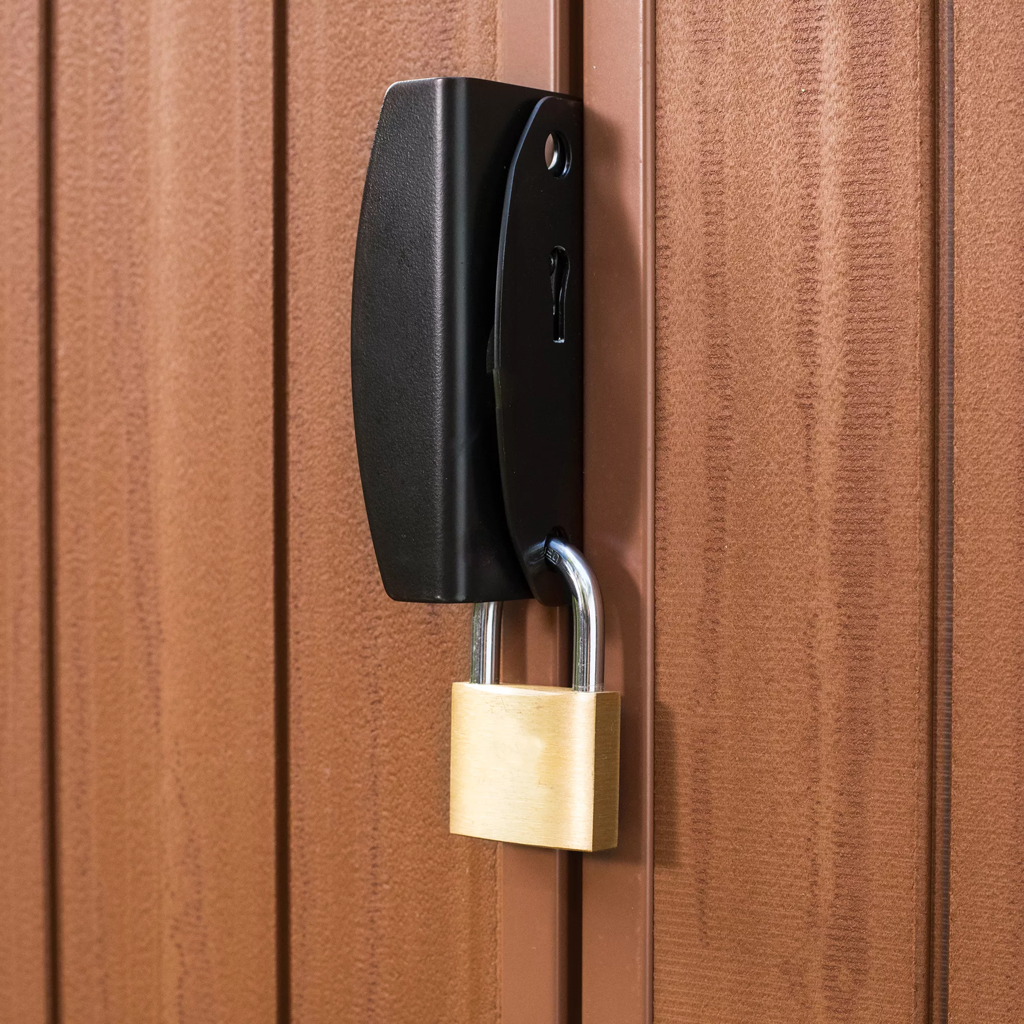 Keter Darwin 6x4 Tongue & Groove Plastic Shed With Floor - Image 7