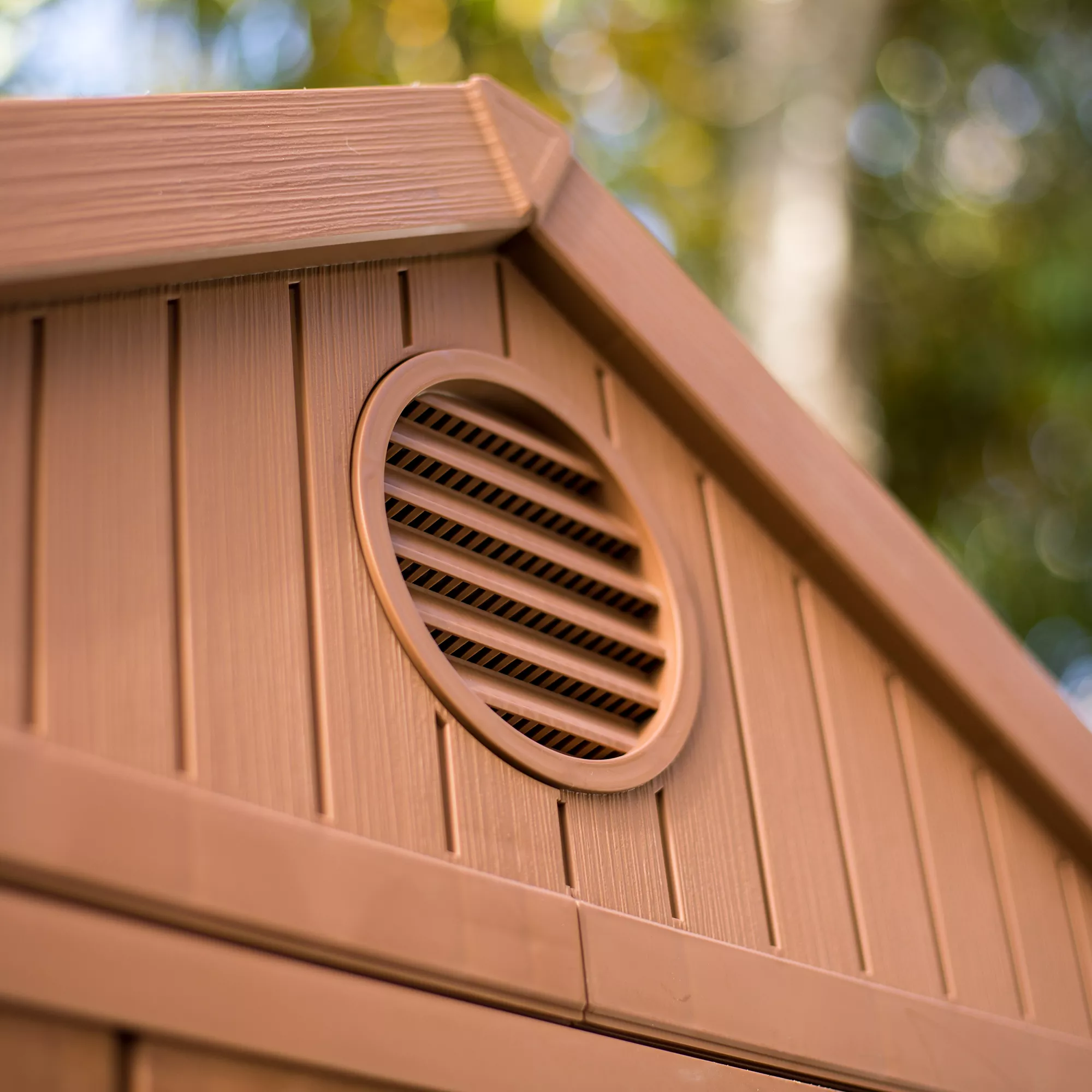 Keter Darwin 6x4 Tongue & Groove Plastic Shed With Floor - Image 8