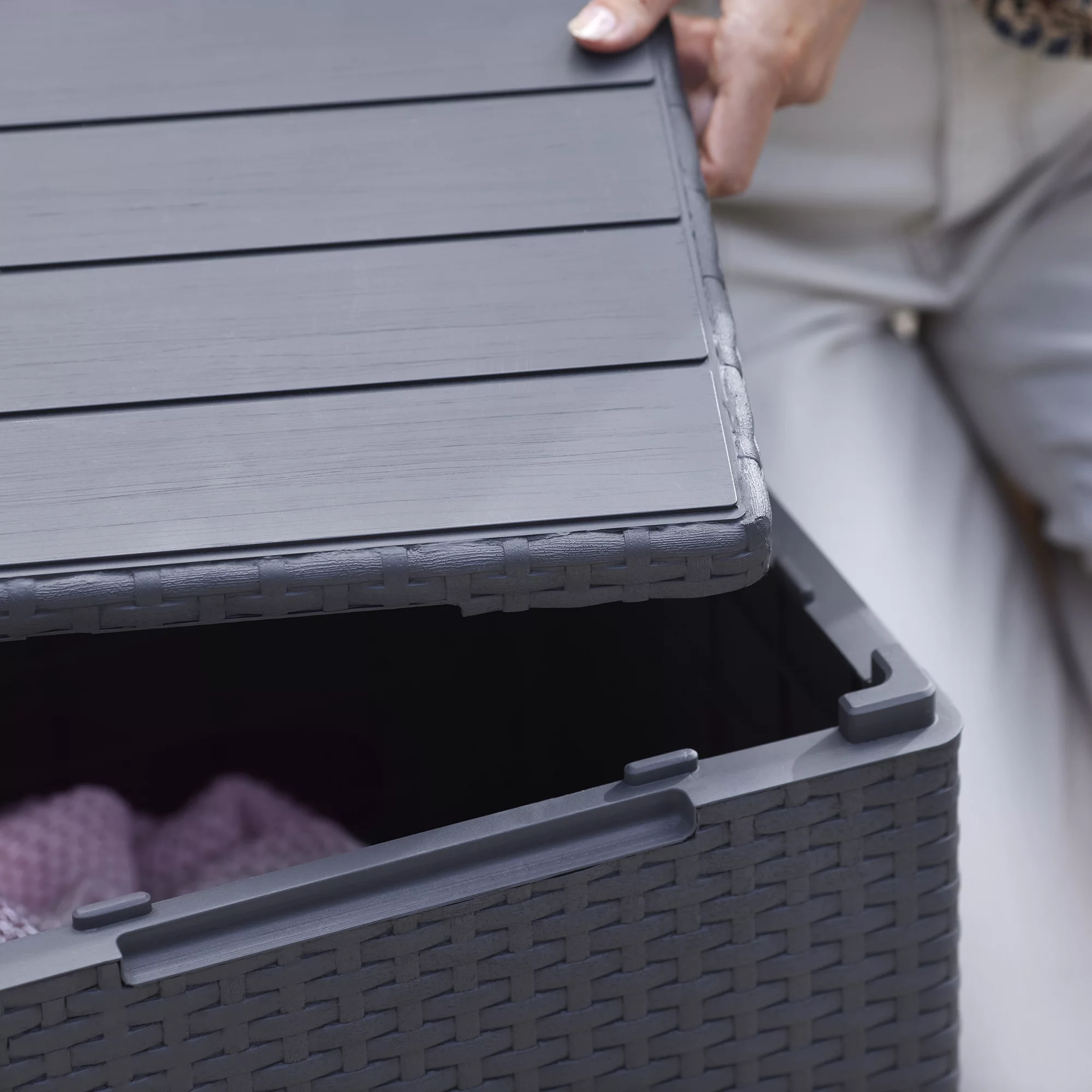 Keter Graphite 38.1L Small Plastic Storage Box & Lid - Image 8