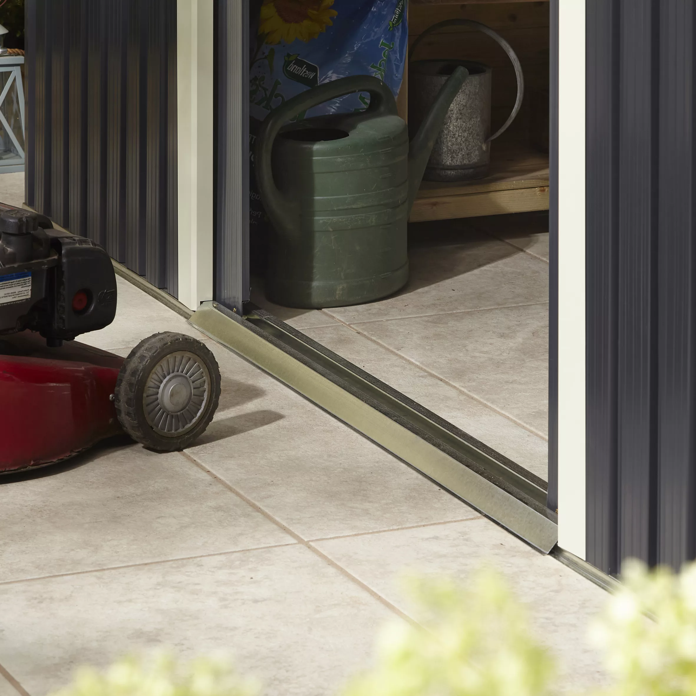 Rowlinson Trentvale 10x8 Apex Dark Grey Metal Shed - Image 8