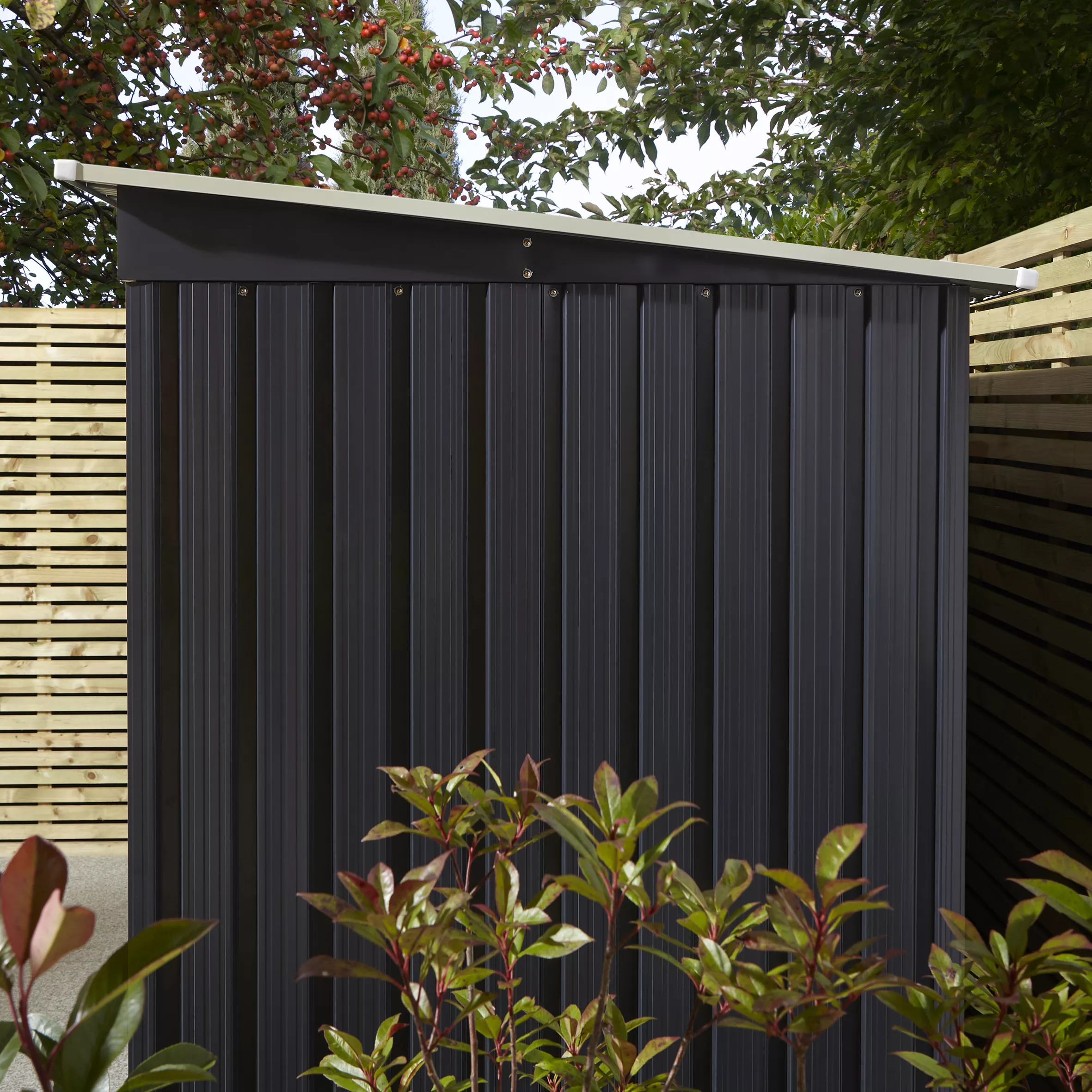 Rowlinson Trentvale 8x4 Pent Dark Grey Metal Shed - Image 9
