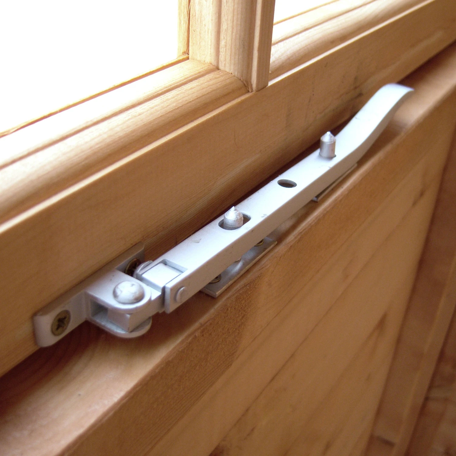 Shire Atlas 10x10 Ft Apex Shiplap Wooden Shed With Floor - Assembly Service Included - Image 7