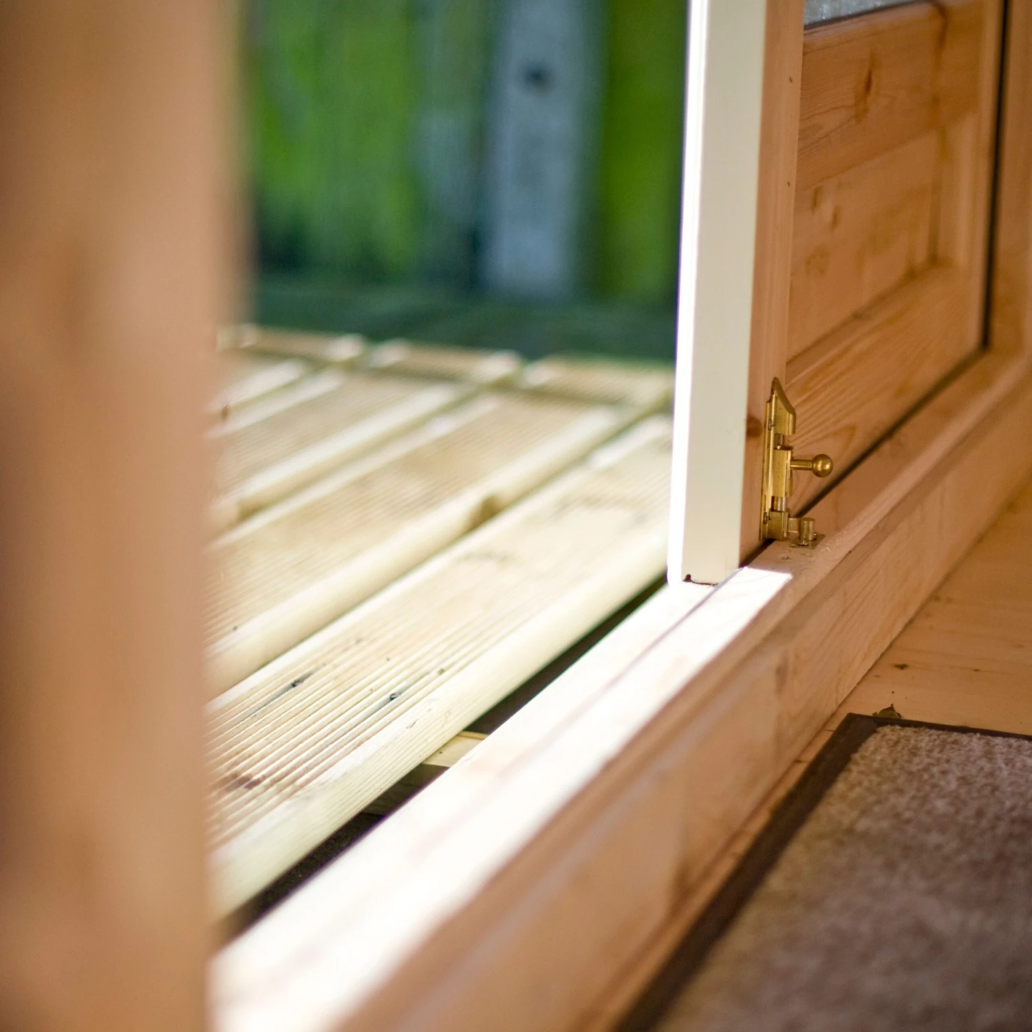 Shire Marlborough 10x10 Toughened Glass Apex Tongue & Groove Wooden Cabin - Base Not Included - Image 6