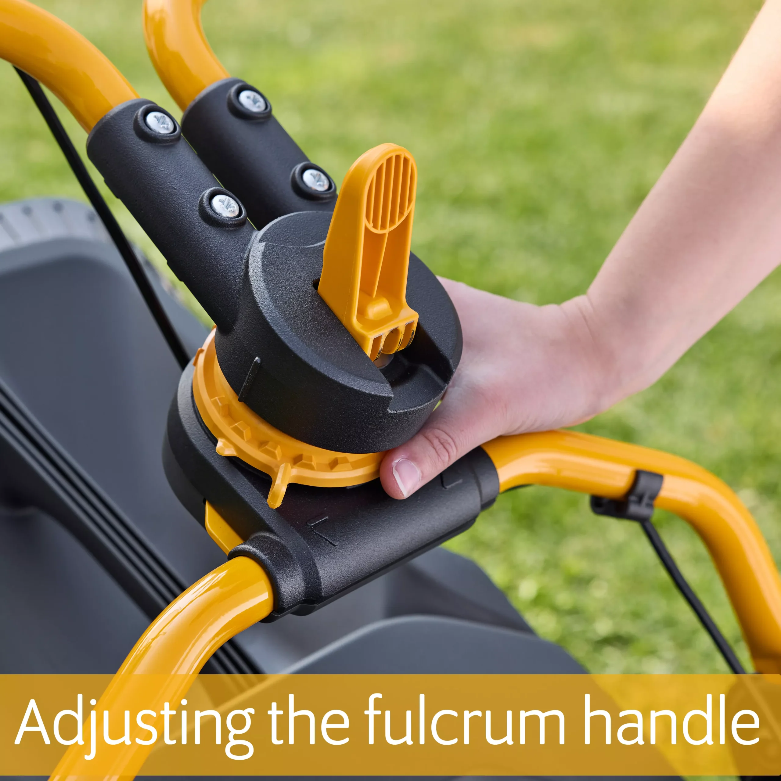 Stiga 48V Range Collector 548e S Kit / 2L0486008/UKS Cordless 48V Rotary Lawnmower - Image 6