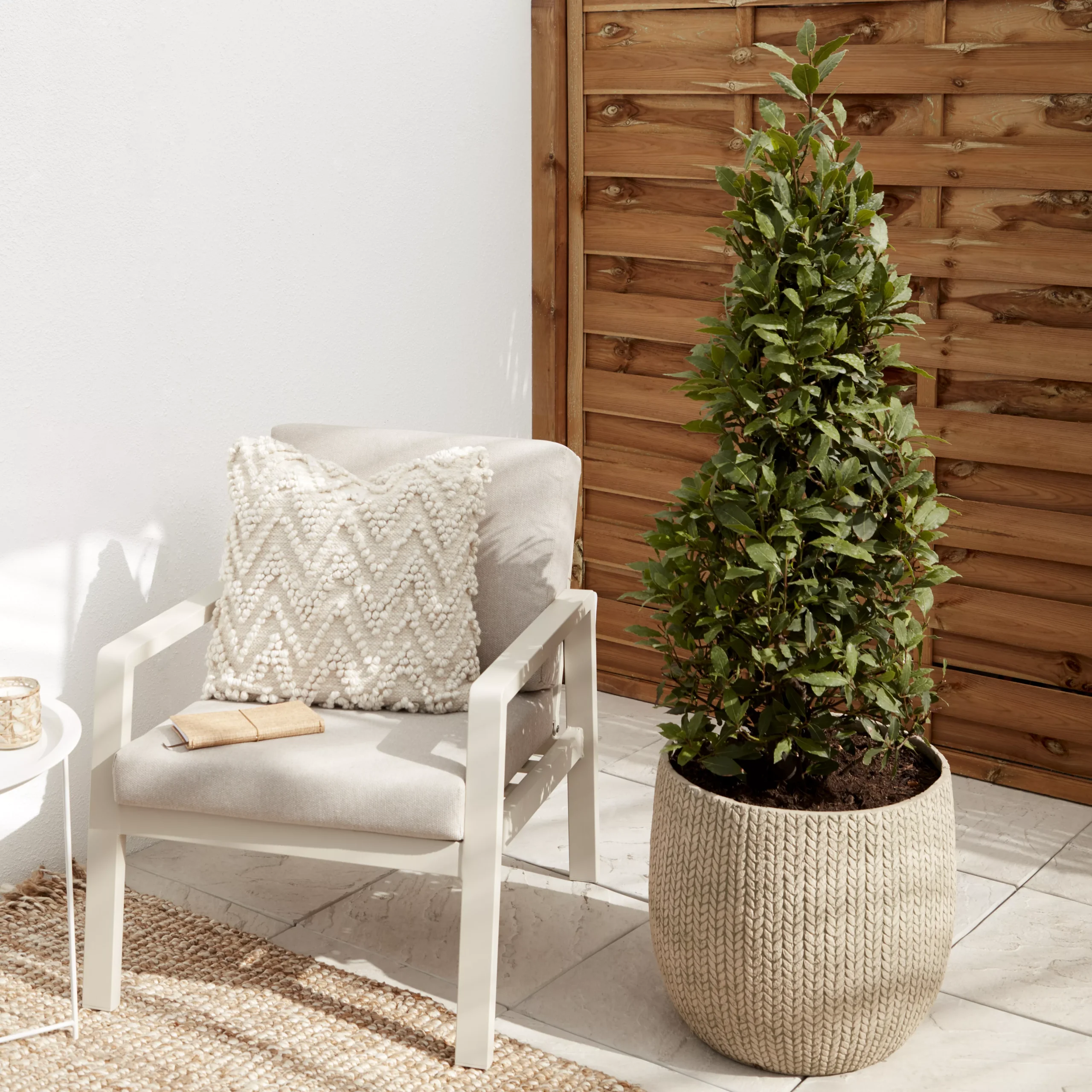 Verve Kulun Beige Knitted Effect Fibreclay Circular Plant Pot (Dia)46cm - Image 3